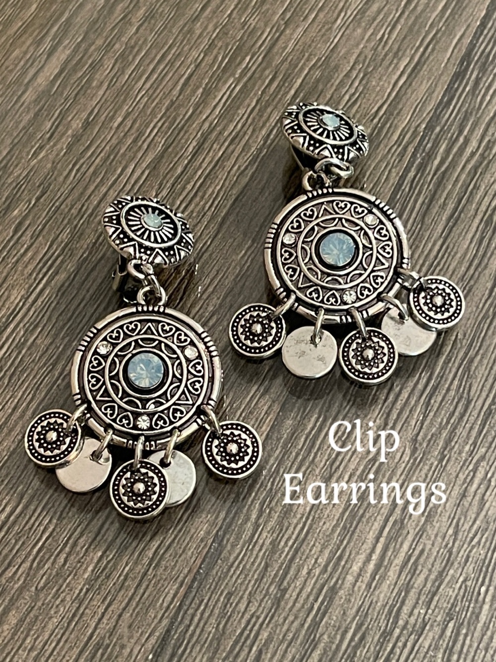 Vintage Style Dangling Clip Earrings - Bohemian Style - Medallion Disc